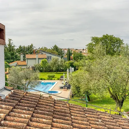 Brioni Colors Гостьовий будинок