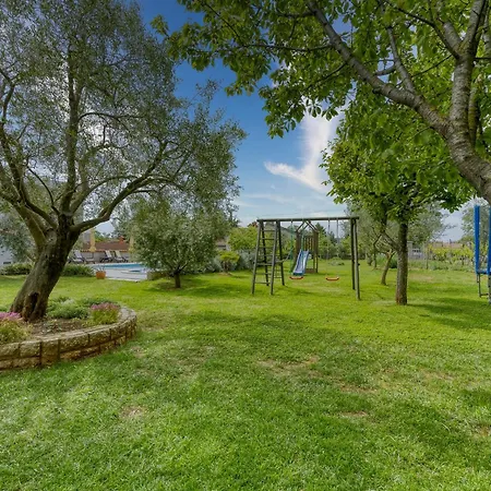 Brioni Colors Гостьовий будинок