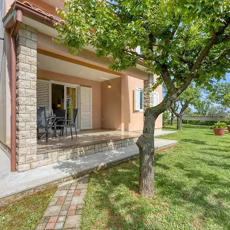 Brioni Colors Pensionat Pula