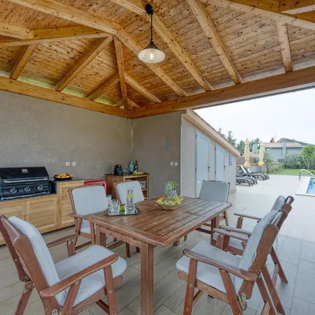 Pensionat Brioni Colors