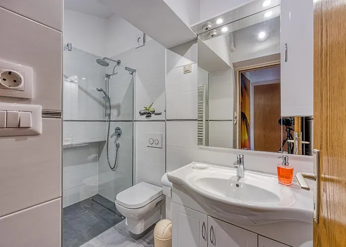 Brioni Colors Gæstehus