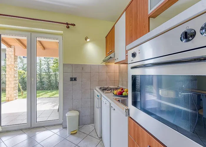 Brioni Colors Gæstehus 3*