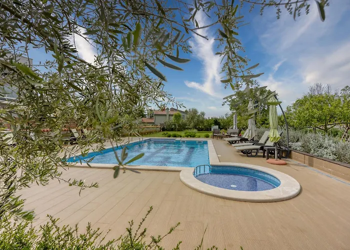 Brioni Colors Gæstehus