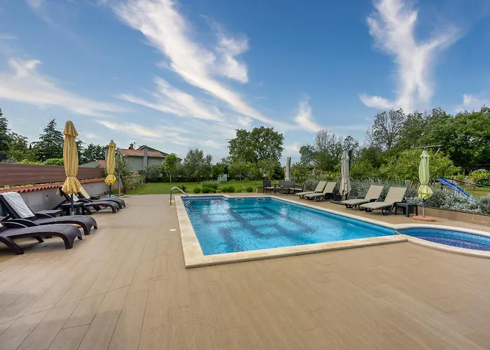 Brioni Colors 3* Pula