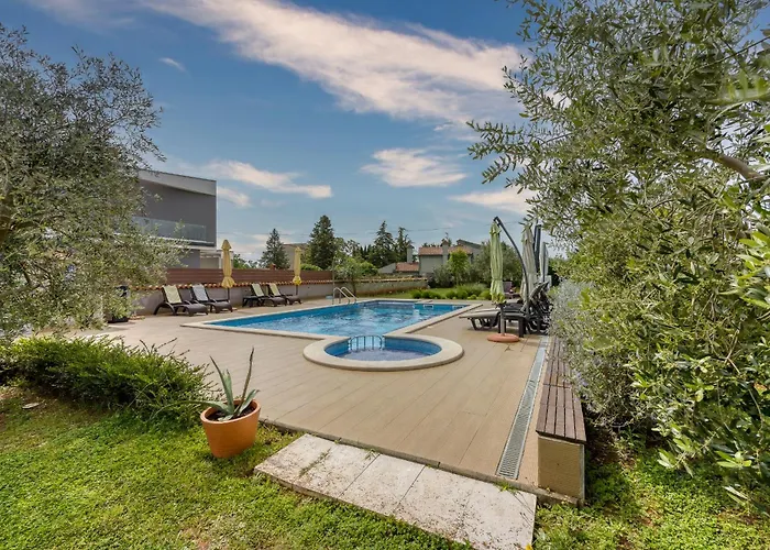 Brioni Colors Gæstehus