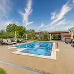 Brioni Colors Guest house 3*